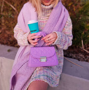 Капитонирана лилава чанта Amy